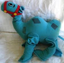 The pattern is worked in cross stitch and backstitch using 18 shades of stranded cottons on a stitch count of 96 by 122. Pin On Retro Toys