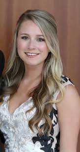 Profiles of Dance Alumni : The University of Akron, Ohio