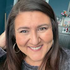 ❣️ The giveaway has ended! Holiday Giveaway Alert! ✨🎁 To celebrate the 3rd  Sunday of Advent, we're gifting one of 5 stunning rose gold jewelry sets  from Bijou Brigitte! 💛✨ We want