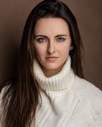 Stacy Lenox's Instagram, Twitter & Facebook