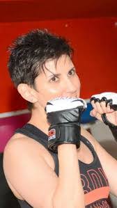 Avivit Edri's Instagram, Twitter & Facebook