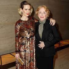 Holland taylor was born january 14, 1943 in philadelphia, pennsylvania. Holland Taylor Two And A Half Men Star Outet Sich Gala De