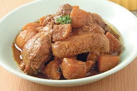 3 masukkan kaldu dan santan, masak terus dengan api sedang sampai mendidih. Resep Sayur Kentang Bumbu Kuning Masakan Mama Mudah