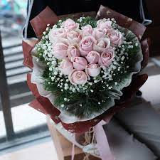 Di hari ulang tahun perkawinan ini kamu bisa menyuruh mereka untuk cuti agar bisa merayakannya bersama denganmu. Inspirasi Kado Untuk Ulang Tahun Pernikahan Yulika Florist
