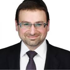 Bone Up On LinkedIn For Networking Success