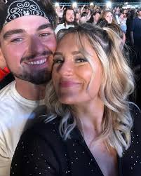 Derek Marlow 🏔️🏹 (@derekmarlowonline) · Instagram 照片和视频