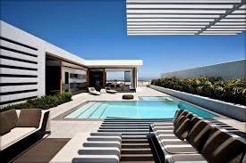 Piscine Contemporaine Pierre Naturelle Jardinieres Beton Blanc Dallage Piscine Constructeur Maison Pool House Piscine