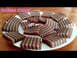 Berikut ini adalah daftar bahan yang kita perlukan untuk resep kue lapis tepung beras rose brand. Resep Kue Lapis Takaran Sendok Youtube