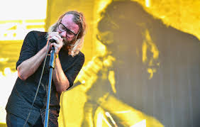 The National Unveil New Single The System Only Dreams In Total Darkness Announce 2017 Uk Tour