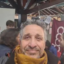 Un concepto que me gusta mucho: perspectivismo ontologico y cómo nuestra  cultura mira la mirada de la naturaleza. Dale que podemos cambiar y dejar  de quemar todo el sur y no extinguirnos!!!