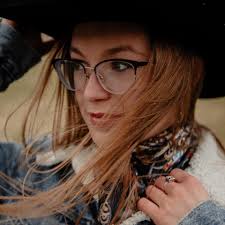 Anyone in the area offer guitar lessons?