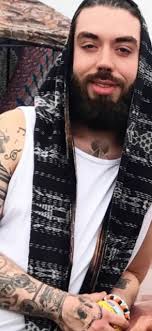 Lost sentimental items at Forest: gold scarf, black hat