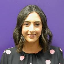 Holly Latham's Instagram, Twitter & Facebook