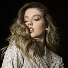 Sam Hasson (@samhasson)