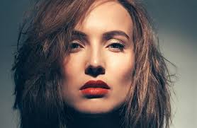 Tereza voříšková je česká filmová a divadelní herečka. Laska A Jidlo Moje Rodina Je Divoka A Podle Toho Vypadaji I Nase Vanoce Rika Tereza Ramba Lide Lidovky Cz