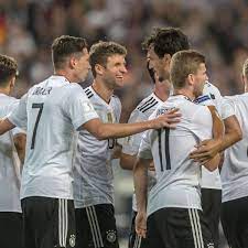 Wenn münchen nicht darf, dann müssen eben die anderen stadien im land farbe bekennen, twitterte. Wm Kader Von Deutschland 2018 Der Finale Kader Von Jogi Low Fussball Wm