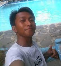 Anthony Buis's Instagram, Twitter & Facebook