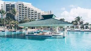 Amazing Pool At Iberostar Hotel And Resort In Cancun Mexico 5 Star Hotel In Cancun Iberostar Selection Ca In 2020 Cancun Mexico Resorts Cancun Hotels Mexico Resorts