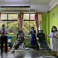 Their specialties include emergency medicine. Pre L7qcnhvom