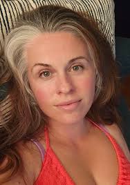 I am curious! I have a typical dutch (cheesehead) face and 61 years old.  And please be nice to me 😂