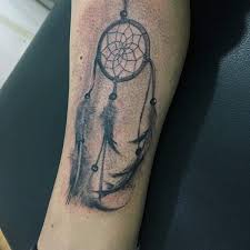 These symbols are used to represent strength and courage of the bearer. 44 Extraordinary Dreamcatcher Tattoos Designs For Your Skin Segerios Com