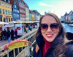 Jennifer Nedrow's Instagram, Twitter & Facebook