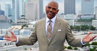 Arnold Donald A 64 Year Old African American Businessman Is The Ceo Of Carnival The World S Current Biggest Cruis Black Entrepreneurs Black Enterprise Cruise Companies