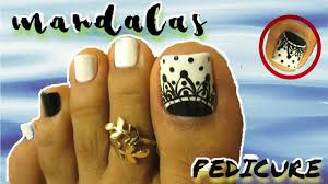 Le livre numérique (en anglais : Unas De Los Pies Decoradas Con Mandalas Pedicure Black White Design Toe Nail Art Youtube