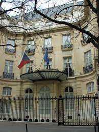 Vous devez envoyer des copies des documents suivants si vous vous réinstallez en france, vous devez demander votre radiation du registre des français établis hors de france. Ambassade De Tchequie En France Wikipedia