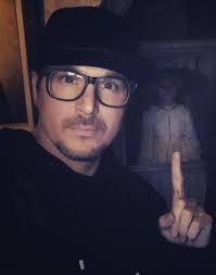 Be cautious of scammers' emotional manipulation