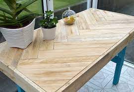 To make a table from wooden pallets. Build A Diy Pallet Table With A Herringbone Design Lovely Greens