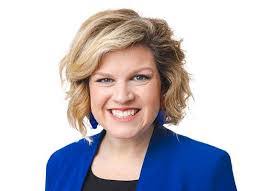 Katherine Barrow's Instagram, Twitter & Facebook