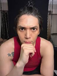 As i was scrolling through my photos the other day to get clips to edit, I  saw these test shots of me and i realized how long it has been since i