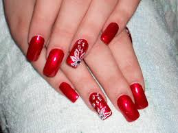 Podrás aprender cómo se diseñan de manera fácil y rápido, los mejores productos y accesorios que puedes comprar a mejor. Pin By Jhamy On Unas Wedding Nail Art Design Bridal Nails Designs Red Nail Art Designs