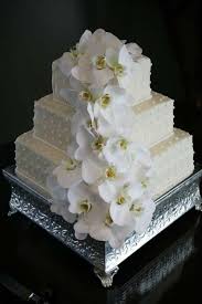 Sin duda, el día de tu boda es uno de los más importantes de tu vida. Cuadrado No Redondo Beautiful Wedding Cakes Square Wedding Cakes Amazing Wedding Cakes