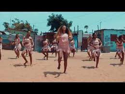 Baixar musica de mr xikheto 2020 from www.yeahzmusik.com. Liloca Hoyo Hoyo Maxaka Video Youtube