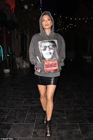 This biography of aaliyah provides detailed information about her childhood, life, achievements, works & timeline. Nicole Scherzinger Pays Tribute To Late Singer Aaliyah Daily Mail Online