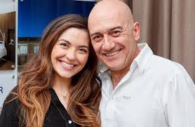 Sara barradas, de 27 anos, espera o primeiro filho com o ator josé raposo. Sara Barradas Enternece Fas Com Foto De Lua De Cinco Meses
