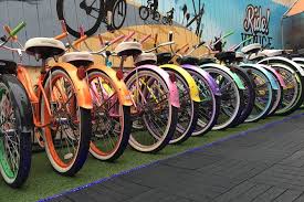 Bike rentals typicals are around sha tin / tai wai and tai po areas. Los Angeles Beach Cruiser Bike Rental 2021