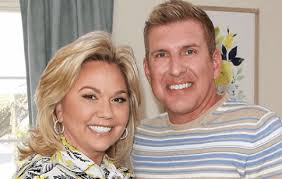 Lindsie Chrisley Says Parents Todd and Julie Are 'Living Every Day Like  Their Last'