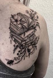 Illustrative Book Tattoo C Tattoo Artist Naomi Claire Book Tattoo Tattoos Vine Tattoos