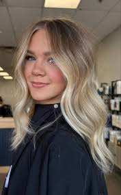 Lacey Castillo (cecerae2)