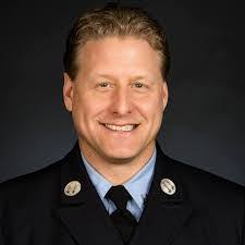 Gary Enos's Instagram, Twitter & Facebook