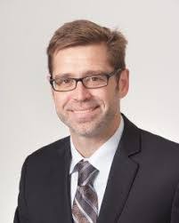 Sean Dineen's Instagram, Twitter & Facebook