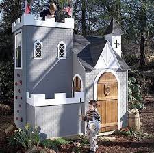 Casita Castillo para jugar en el jardín