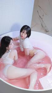 유료후원화보] 연우 (미스맥심 이연우, 유두 노출) Yeonwoo - Girls love bath 영상 PART 10...
