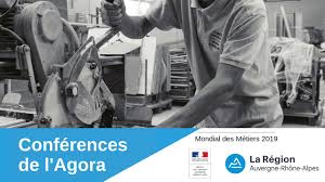 Decouverte Des Metiers De La Fibre Optique Youtube