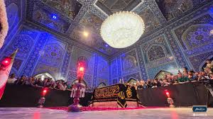مداحی حاج میثم مطیعی در مراسم شب شهادت امام حسن عسکری و بزرگداشت چهلم «آقای شهید ایران»