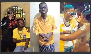 Dancehall king shatta wale casts spells on haters and claims his throne. Medikal Kwesi Arthur Fella And Other Clueless Celebrities Begin Free Shatta Wale Campaign Ghanacelebrities Com