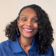 This weekend, I had the honor of hooding several of my students at the  University of Missouri-Saint Louis commencement ceremony.